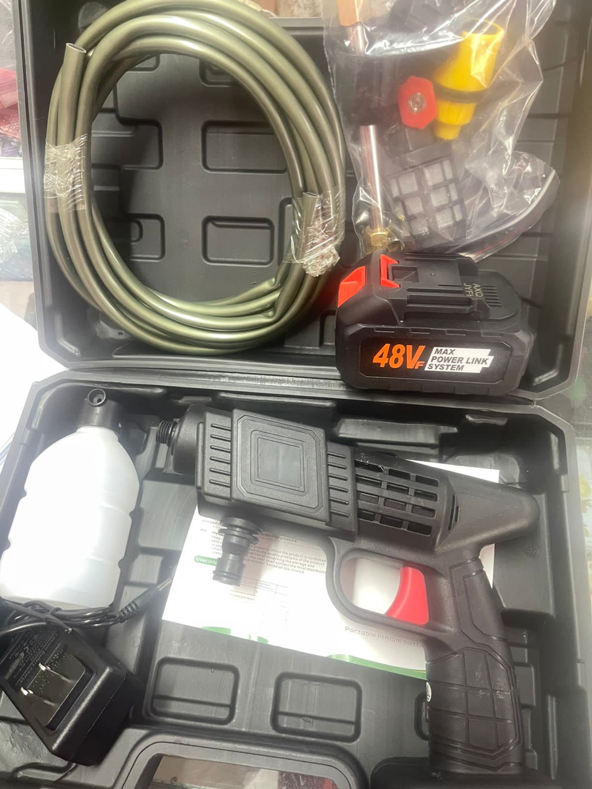 Pistola De Agua para El Hogar De Alta Presión Recargable Portátil 1 Batería recargable