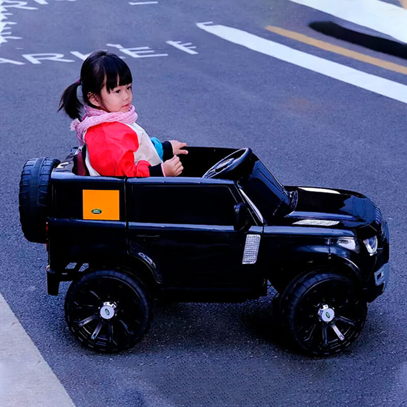Carro Eléctrico Tipo Land Rover Negro