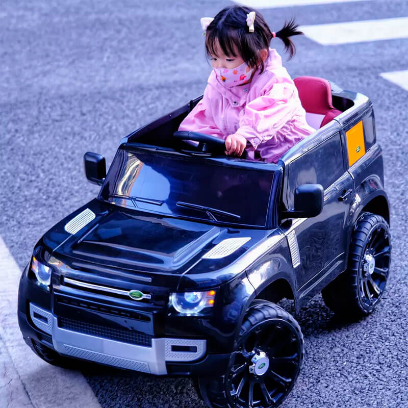Carro Eléctrico Tipo Land Rover Negro